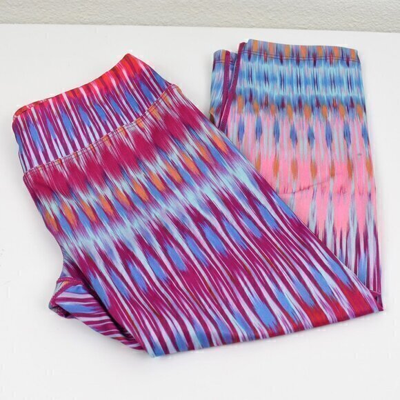 Prana Roxanna Capri legging Size Small Color Festival Pink Gently Used Condition - Picture 1 of 4